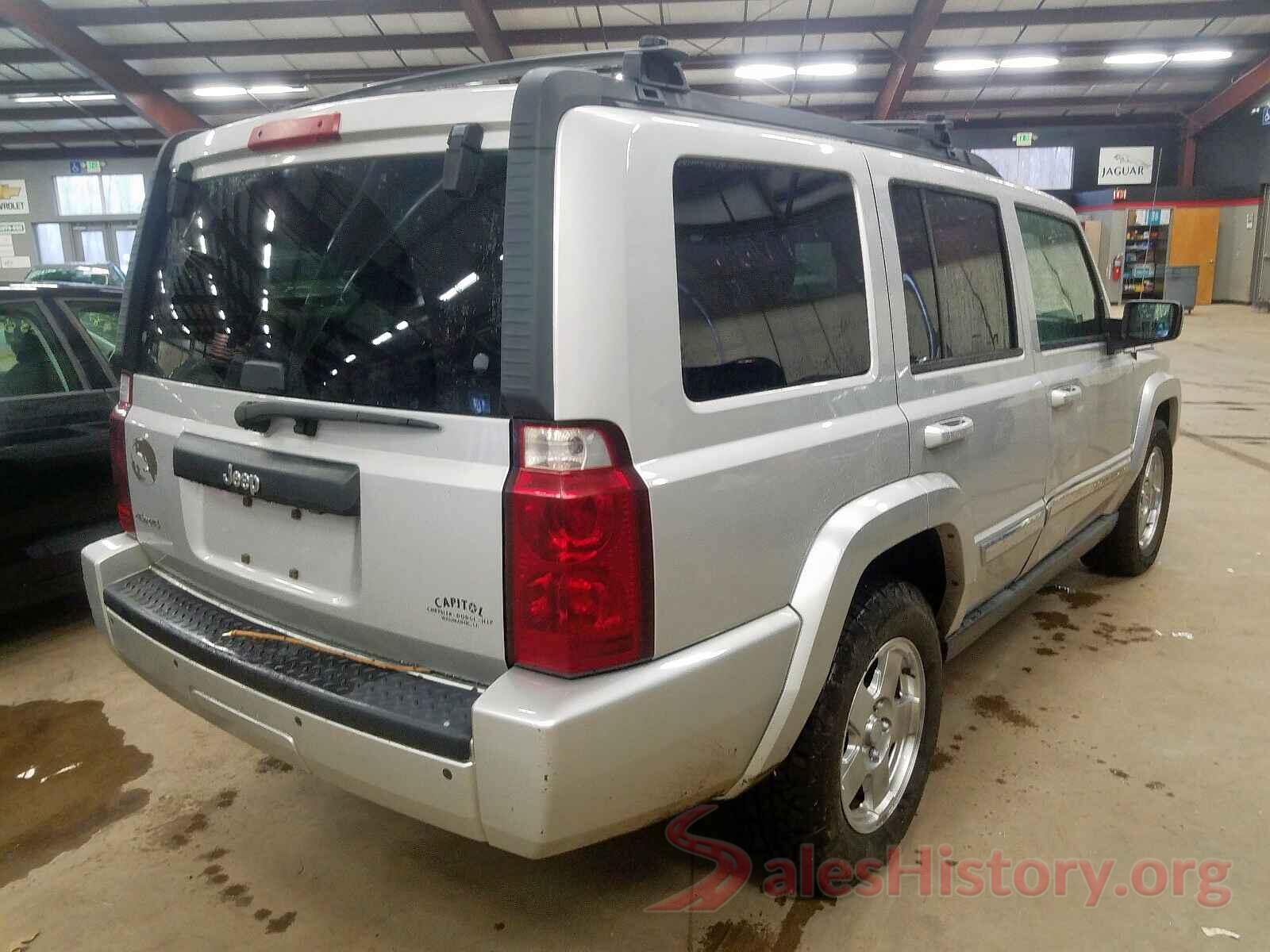 KNDJN2A28K7912578 2010 JEEP COMMANDER