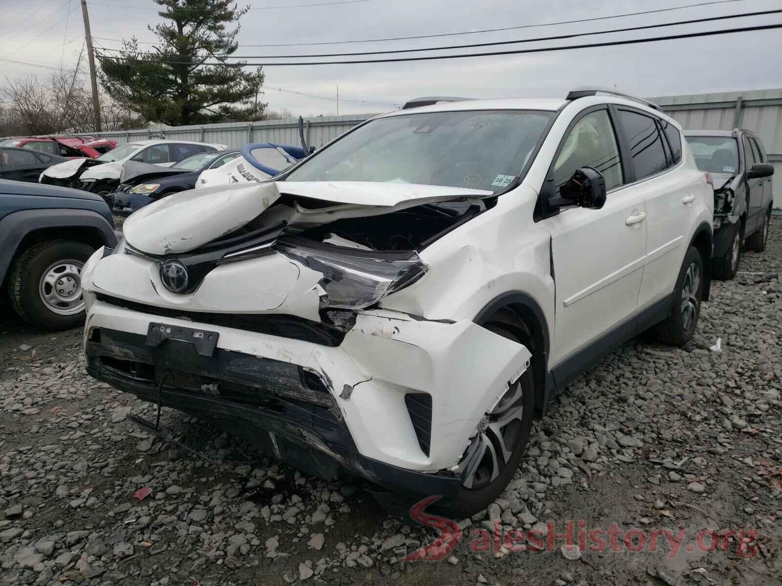 JTMBFREV8JJ233832 2018 TOYOTA RAV4