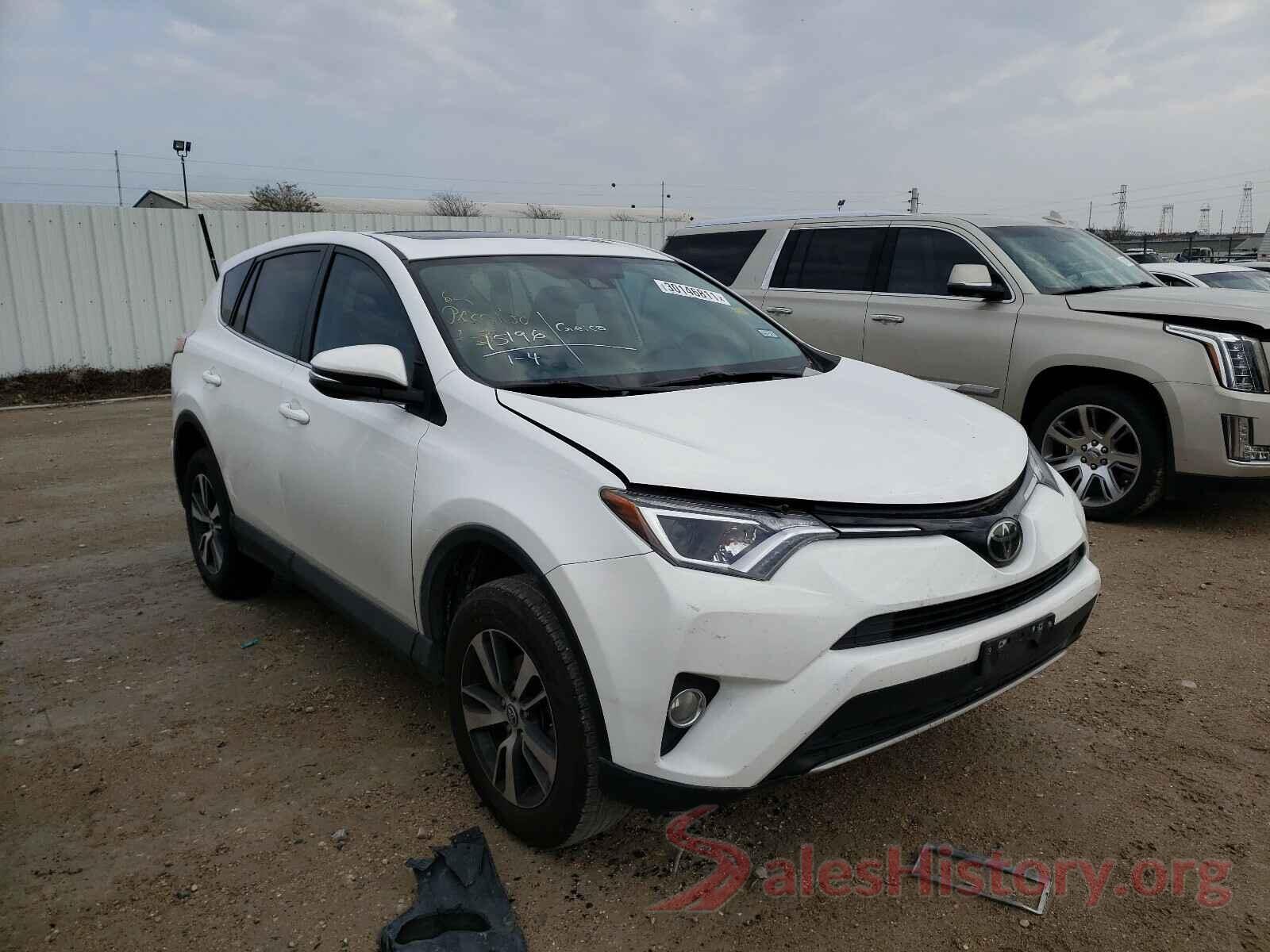 2T3WFREV7JW467723 2018 TOYOTA RAV4