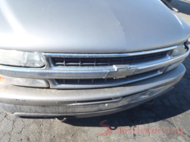 3FADP4EJ9HM147065 2000 CHEVROLET SUBURBAN