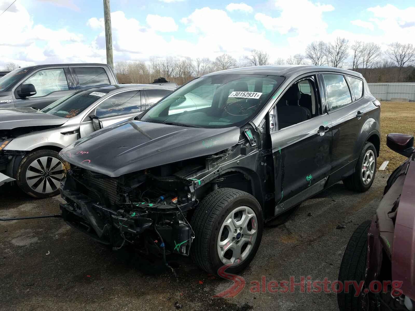 3KPFK4A71HE054479 2018 FORD ESCAPE