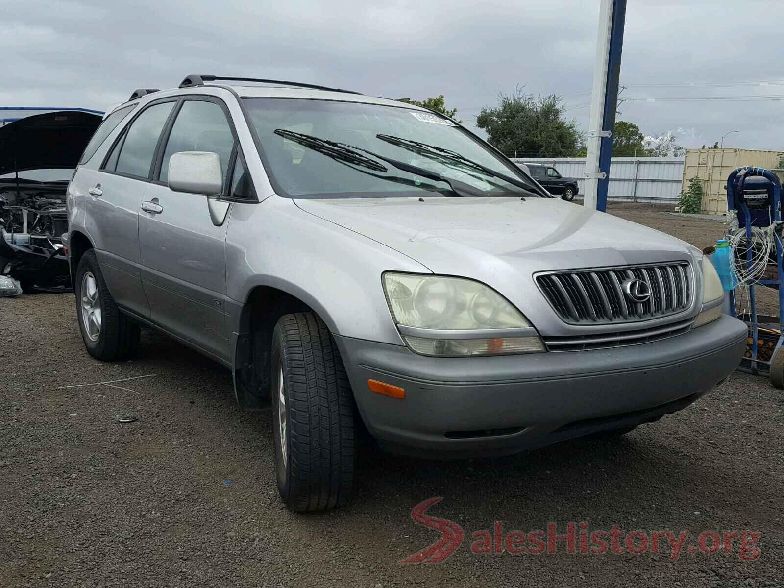 JF1GPAP62G8305091 2001 LEXUS RX300