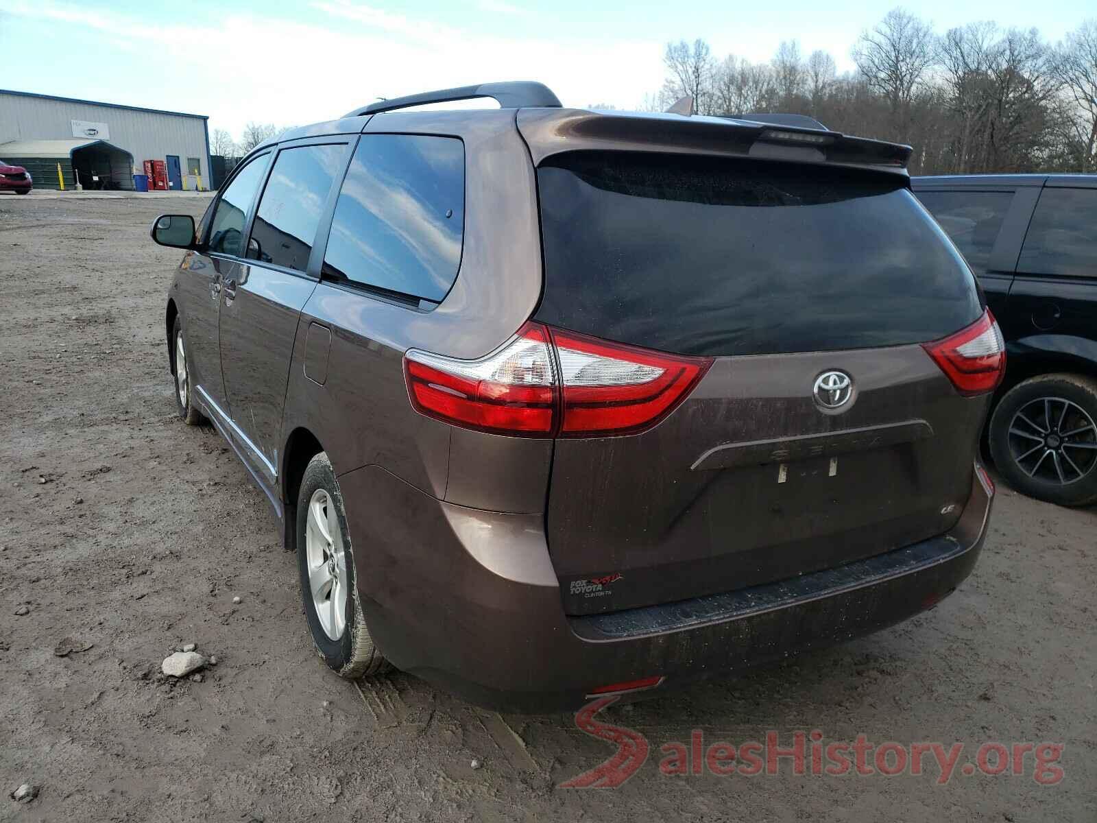 5TDKZ3DC6JS918712 2018 TOYOTA SIENNA