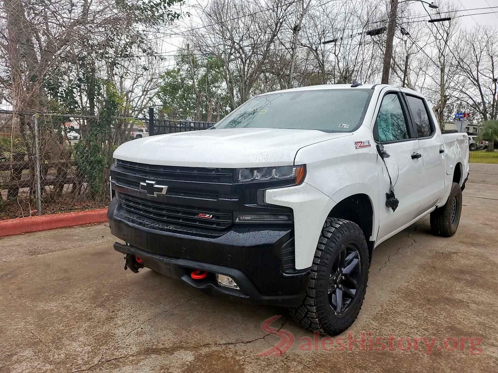 WDDWJ8EB2KF772943 2019 CHEVROLET SILVERADO