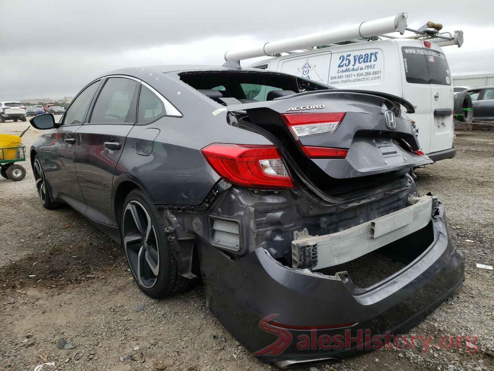 1HGCV1F3XJA001658 2018 HONDA ACCORD