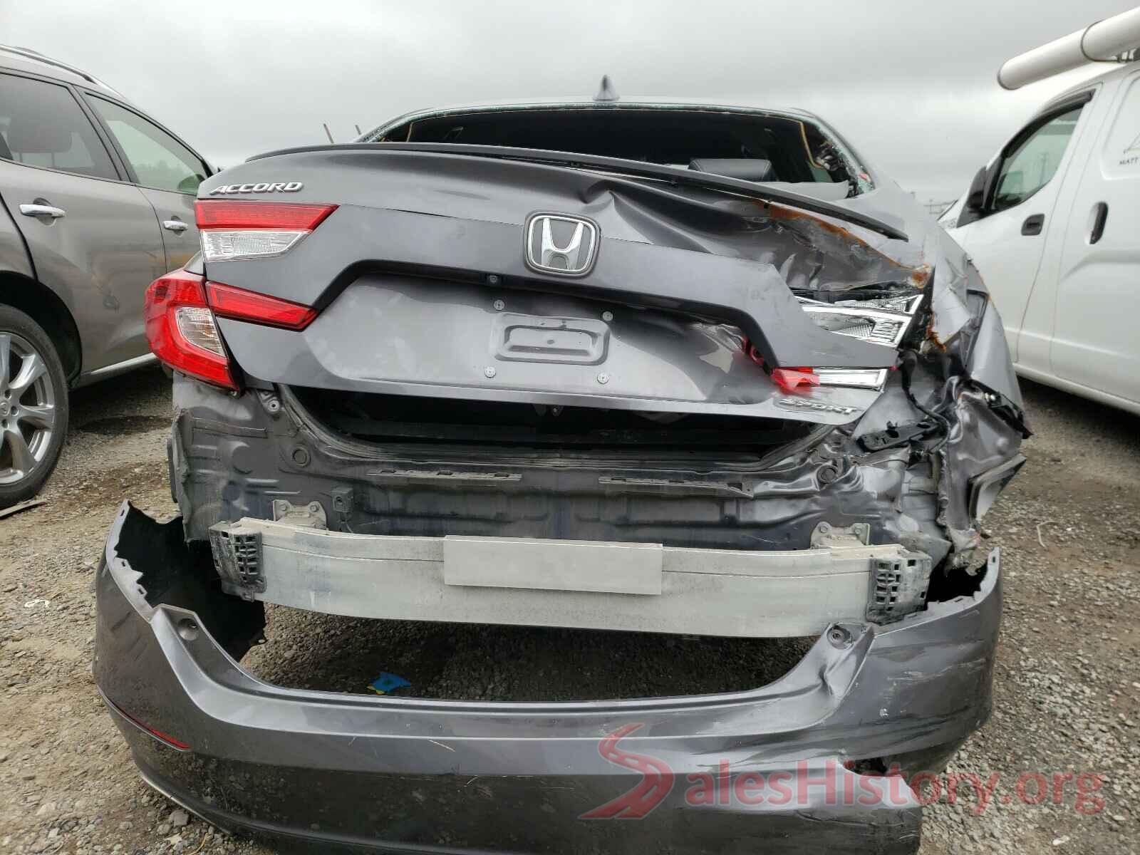 1HGCV1F3XJA001658 2018 HONDA ACCORD