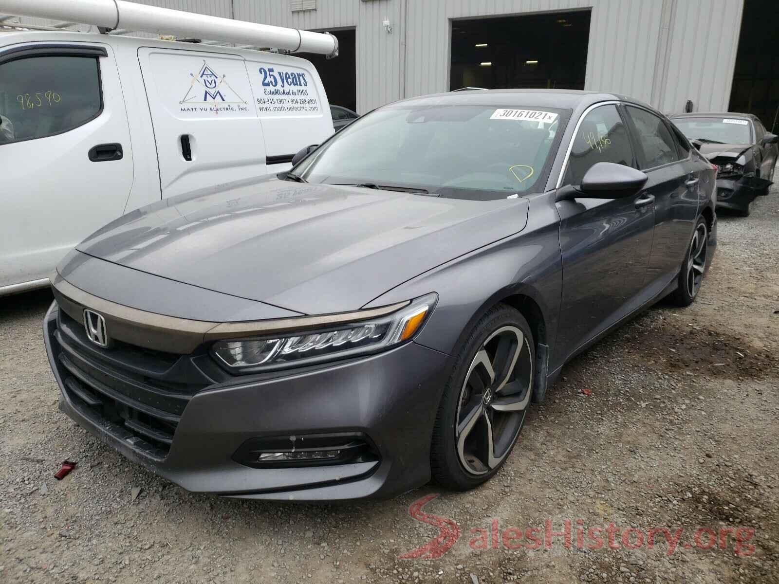 1HGCV1F3XJA001658 2018 HONDA ACCORD