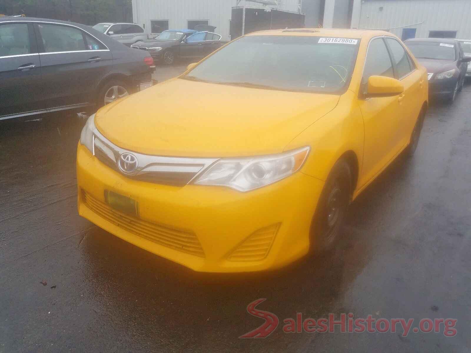 JTNC4RBE9L3082775 2014 TOYOTA CAMRY