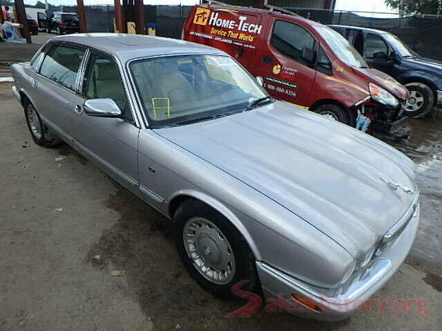 1C4NJDEB5GD617224 2000 JAGUAR XJ