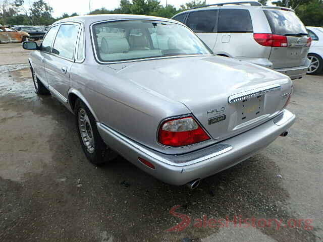 1C4NJDEB5GD617224 2000 JAGUAR XJ