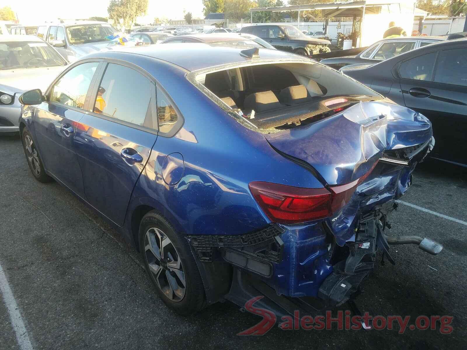 3KPF24AD9KE121942 2019 KIA FORTE