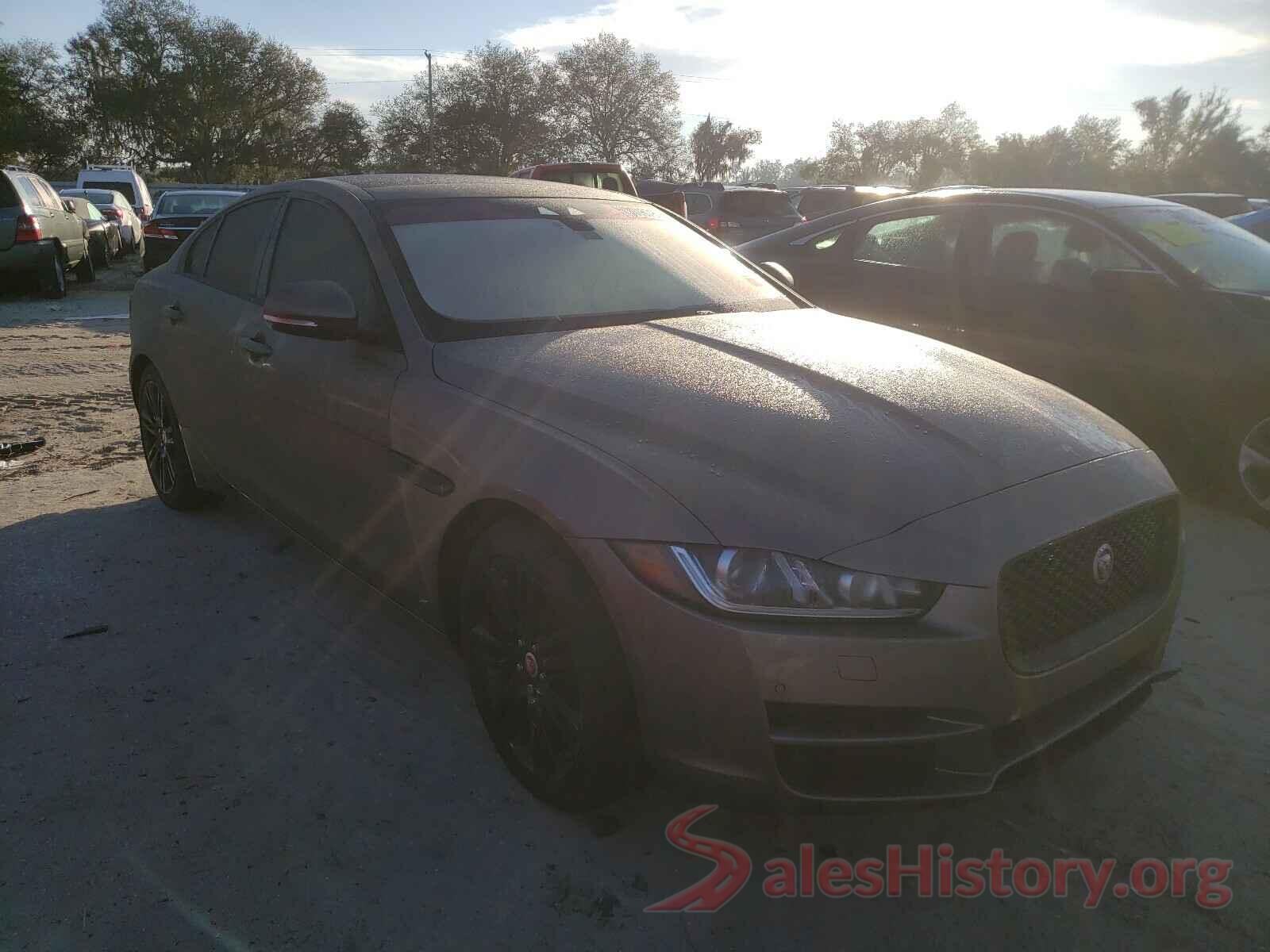 3TMCZ5AN9HM107650 2017 JAGUAR XE