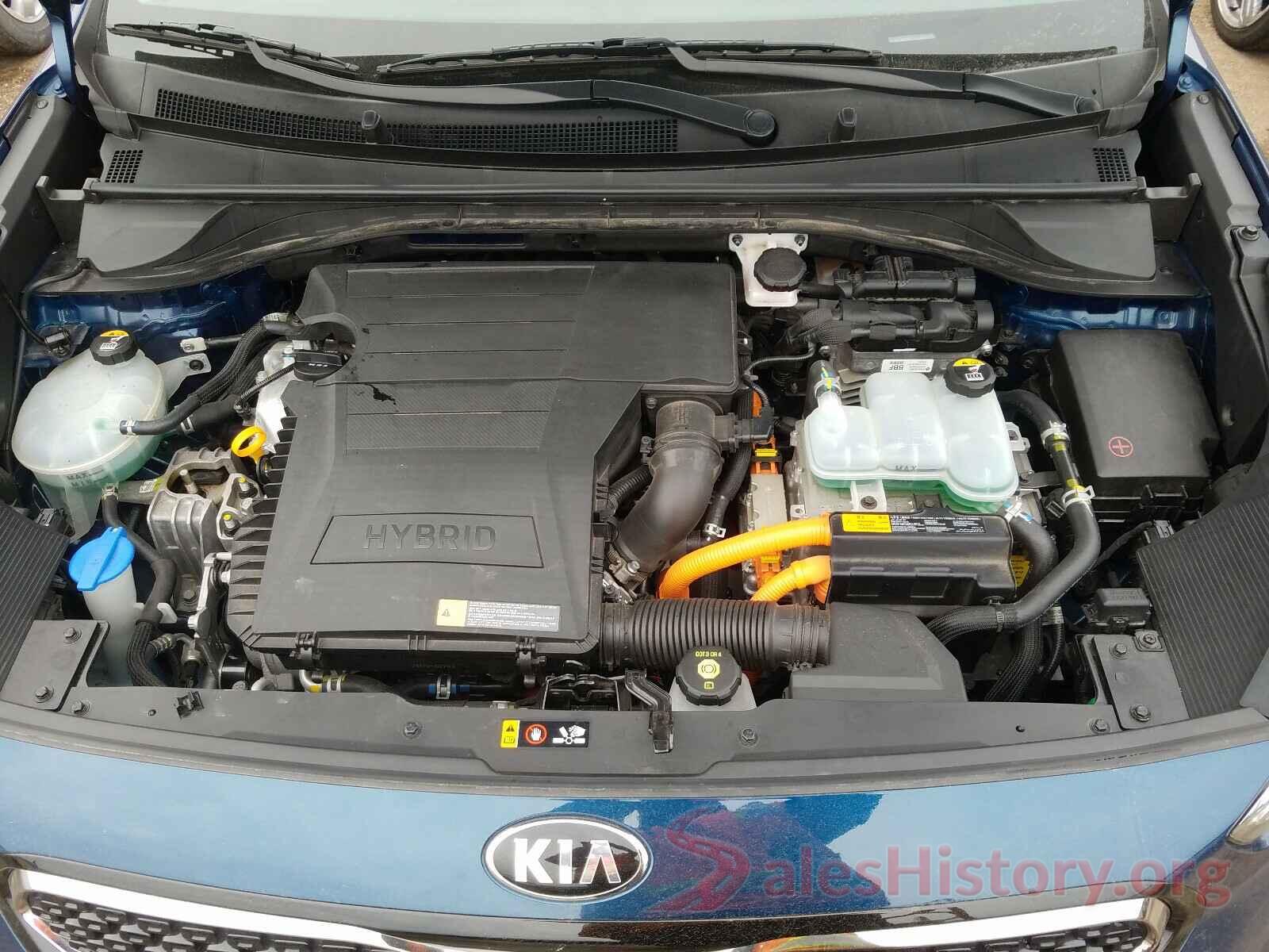 KNDCE3LCXH5076488 2017 KIA NIRO