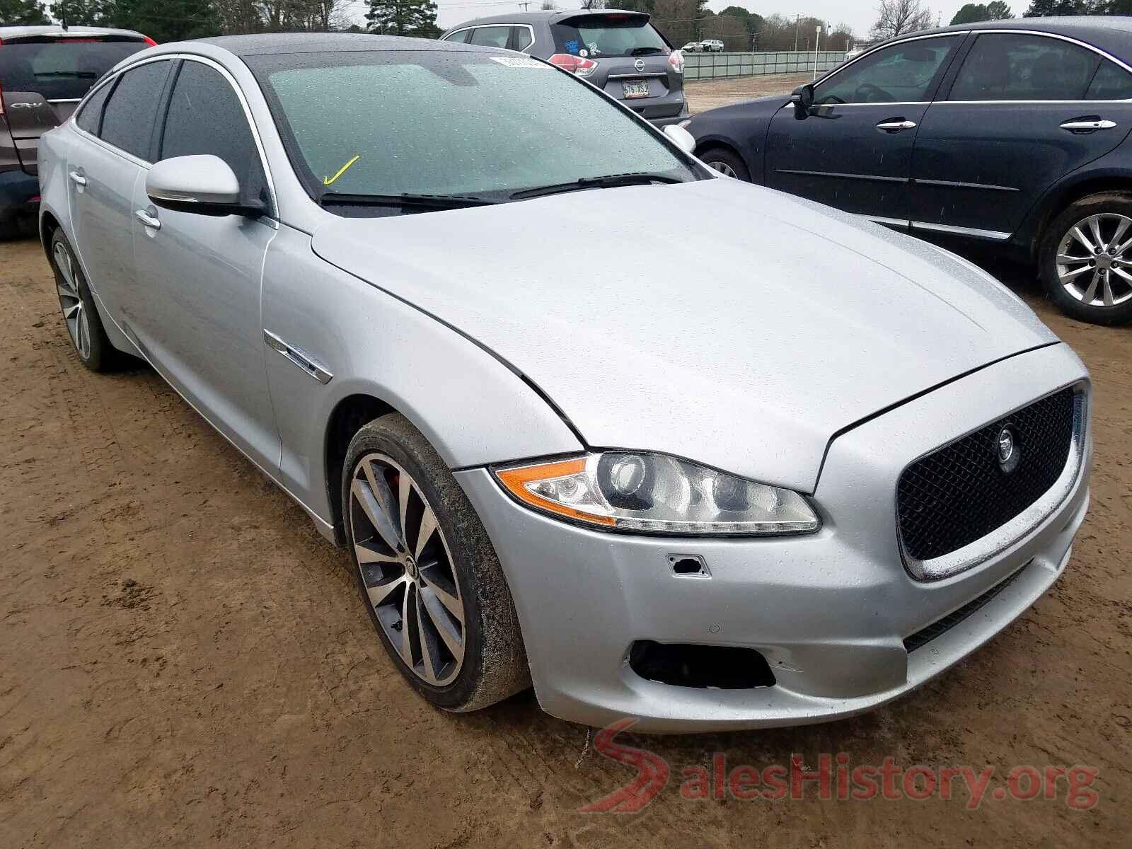 JM3KFBCM7M1305763 2013 JAGUAR XJ