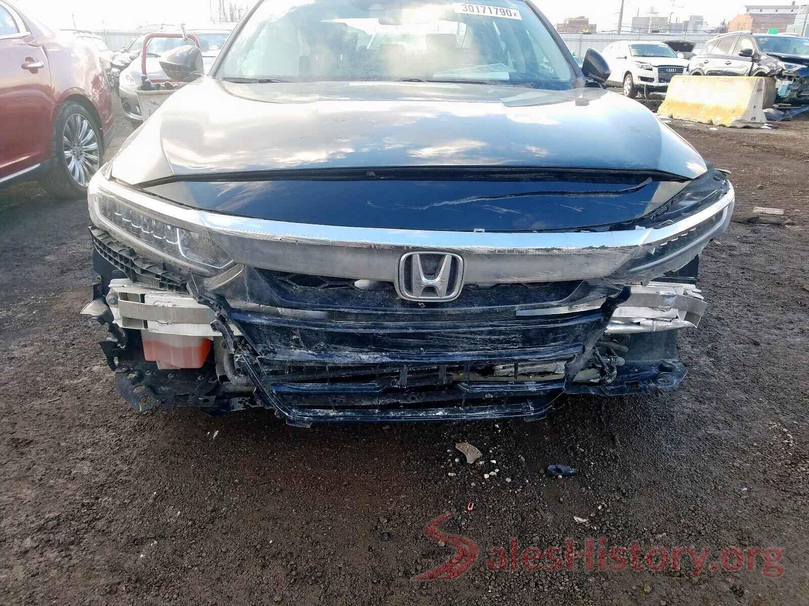 1HGCV3F15KA015561 2019 HONDA ACCORD