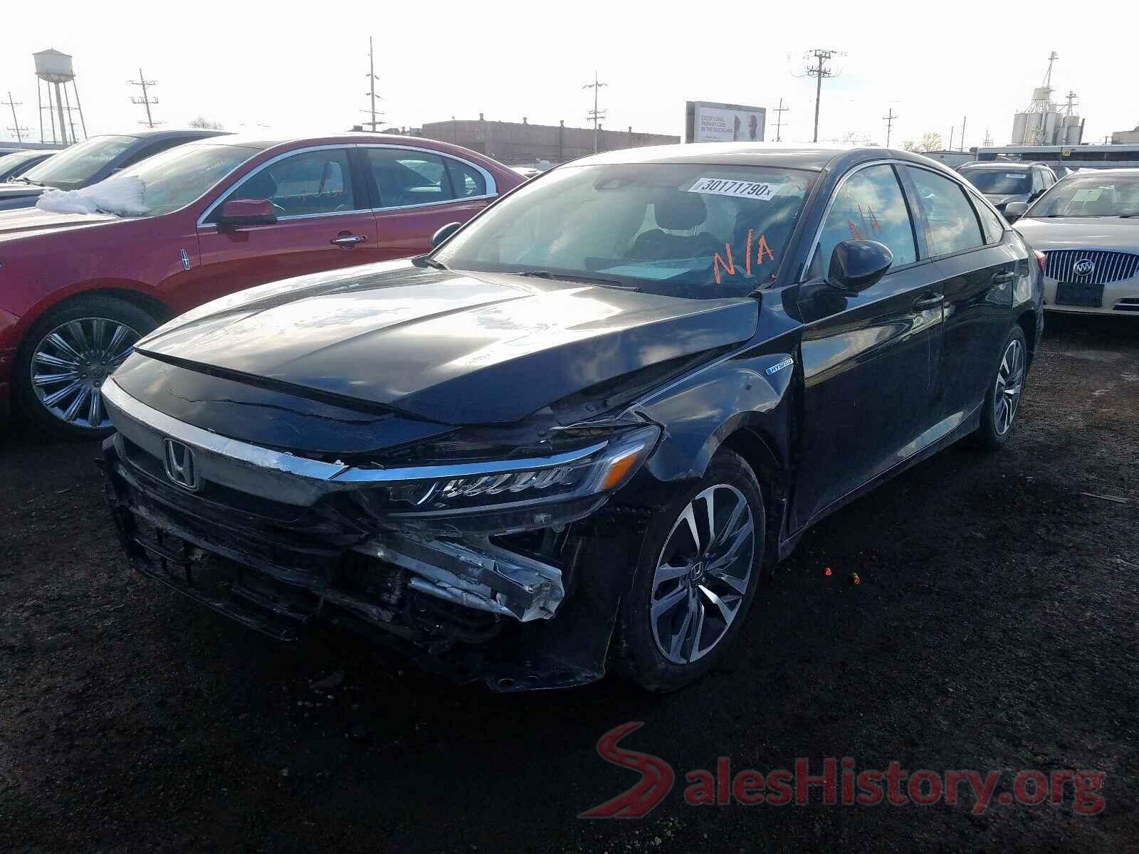 1HGCV3F15KA015561 2019 HONDA ACCORD