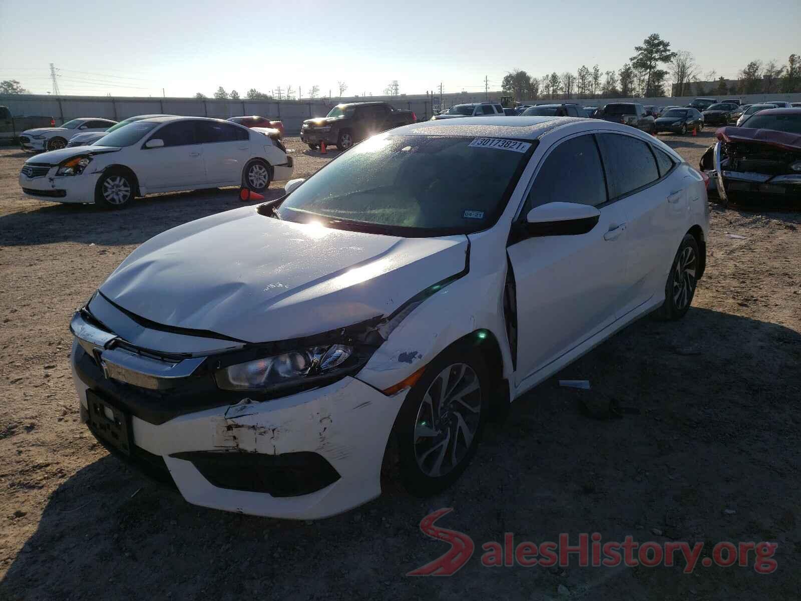 2HGFC2F88JH555352 2018 HONDA CIVIC