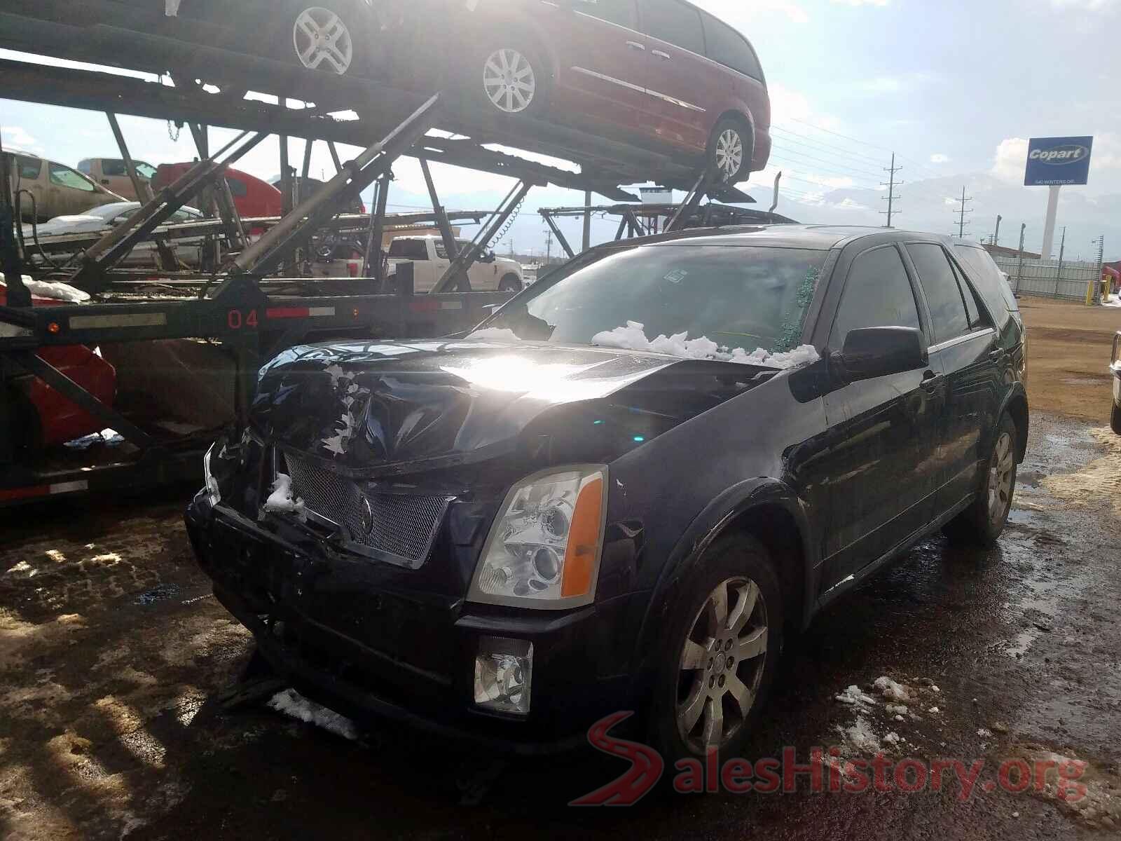 5NPD84LF2LH574012 2004 CADILLAC SRX