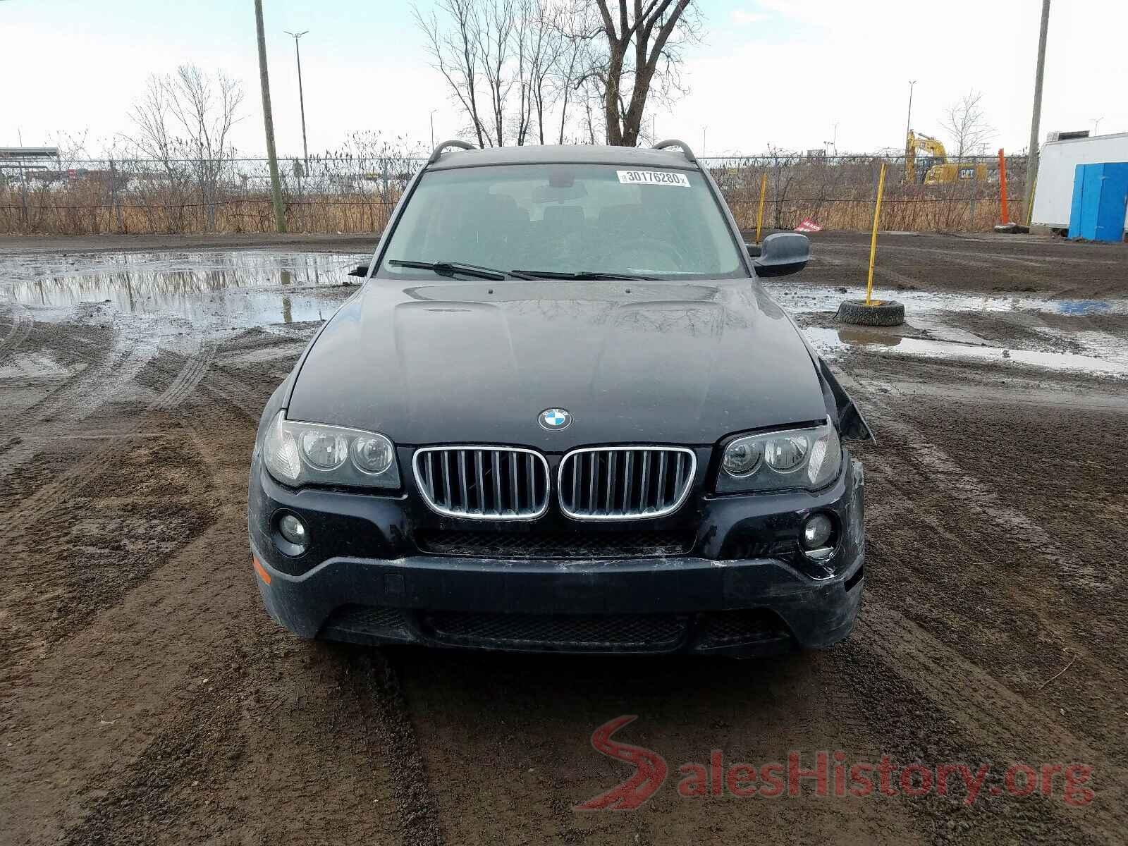 ML32A5HJ8KH008239 2010 BMW X3