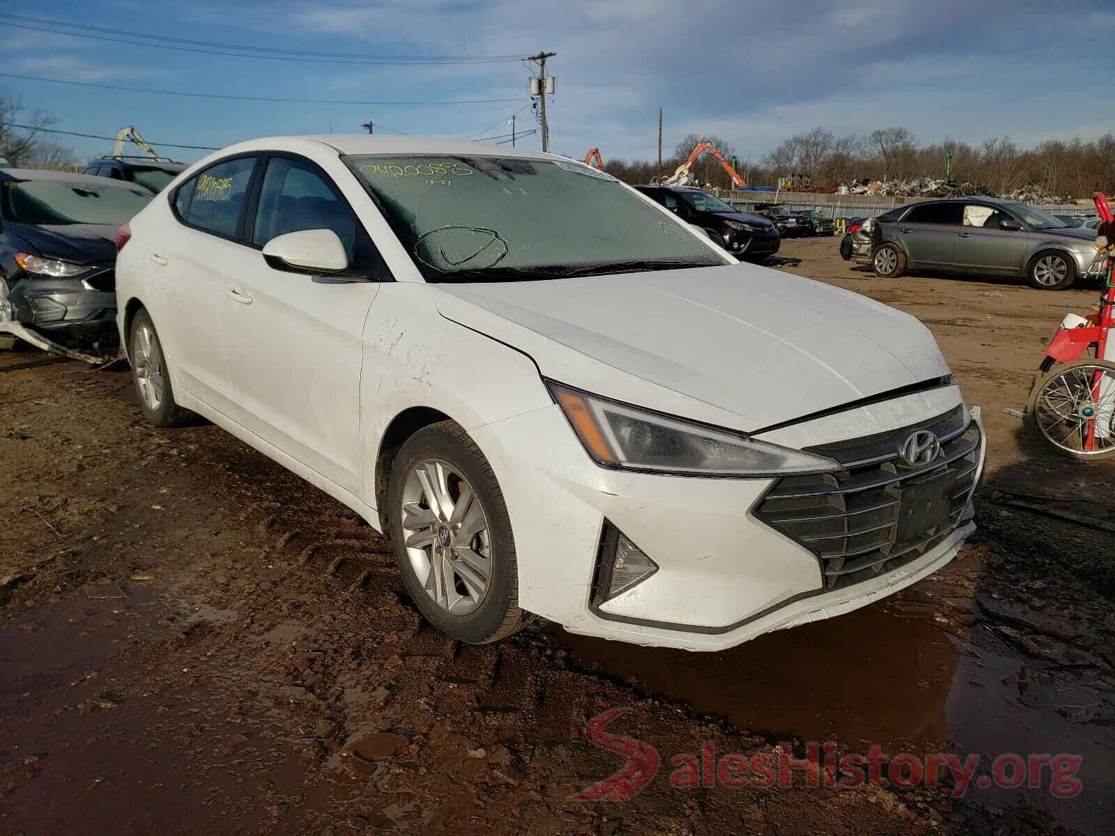 5NPD84LF2KH473826 2019 HYUNDAI ELANTRA