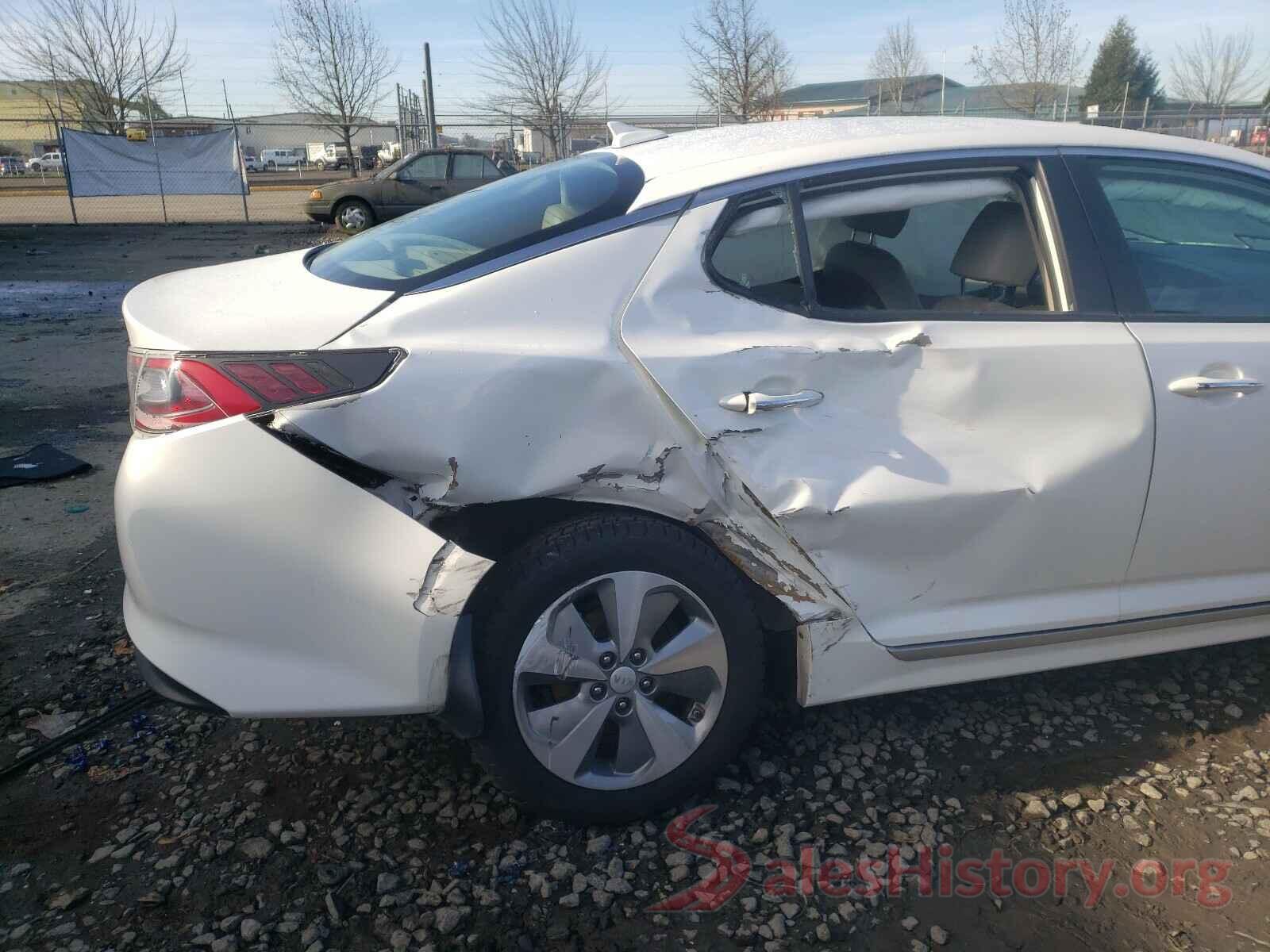 KNAGN4AD1G5098264 2016 KIA OPTIMA