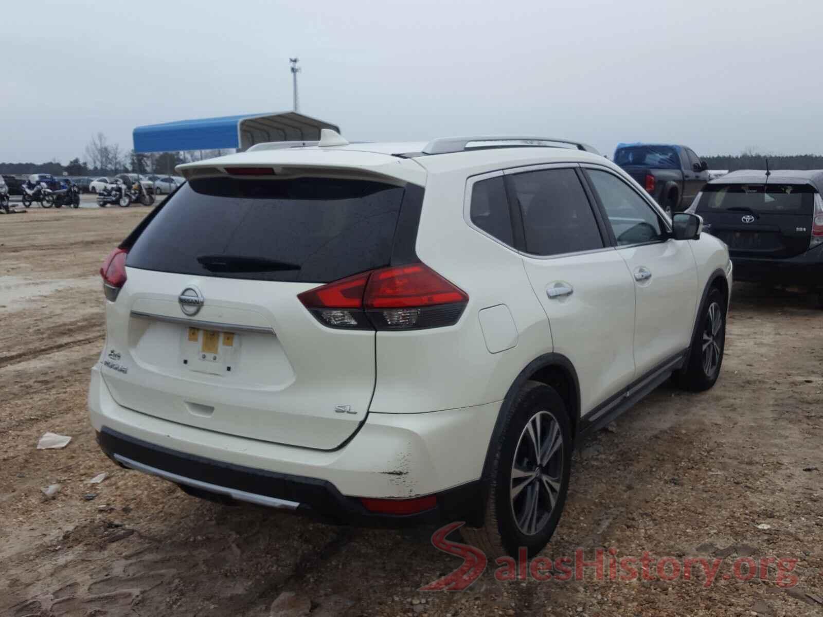 JN8AT2MT8HW383906 2017 NISSAN ROGUE