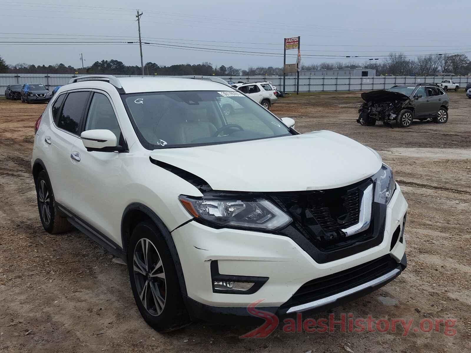 JN8AT2MT8HW383906 2017 NISSAN ROGUE