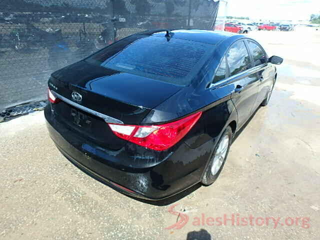 000GT4L35JG221483 2011 HYUNDAI SONATA