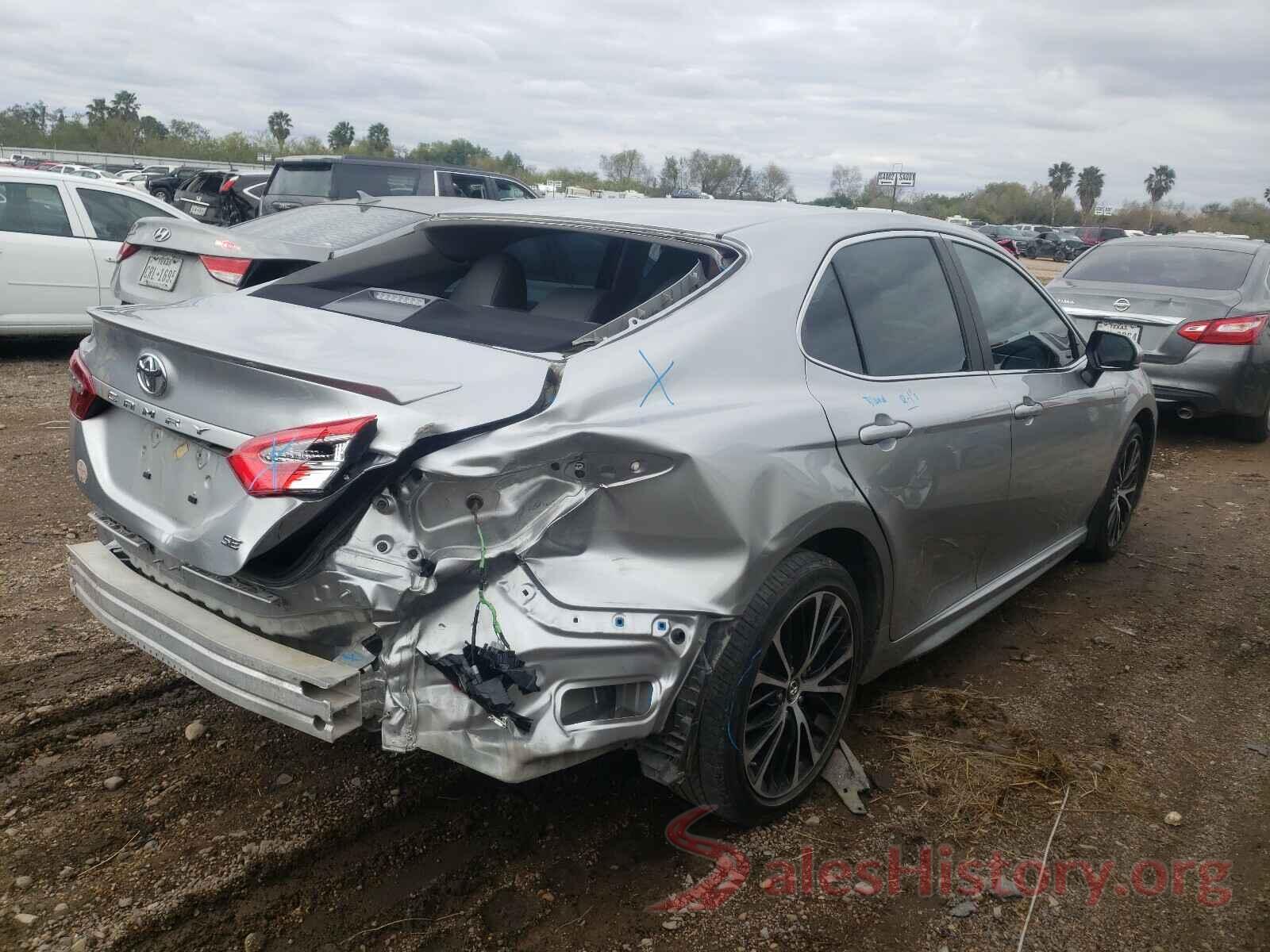 4T1B11HK7JU636146 2018 TOYOTA CAMRY