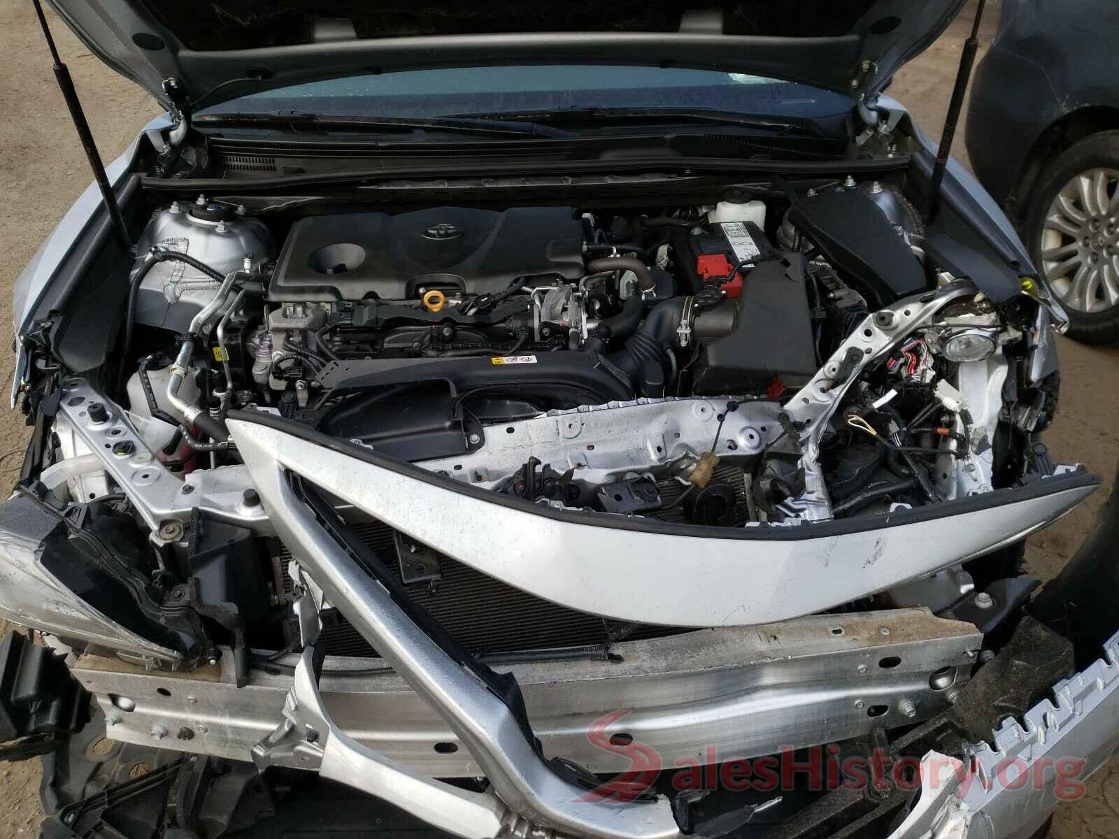 4T1B61HK0KU211743 2019 TOYOTA CAMRY