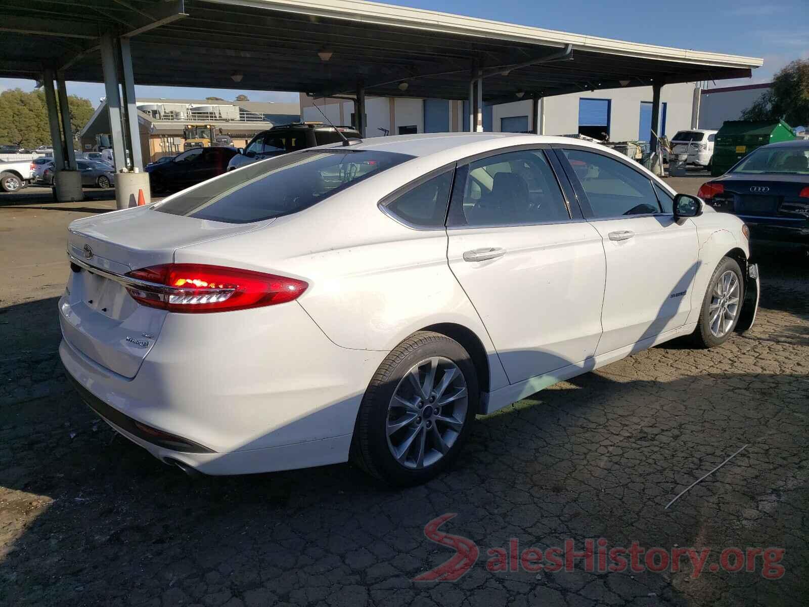 000CDXCT3HH615203 2017 FORD FUSION