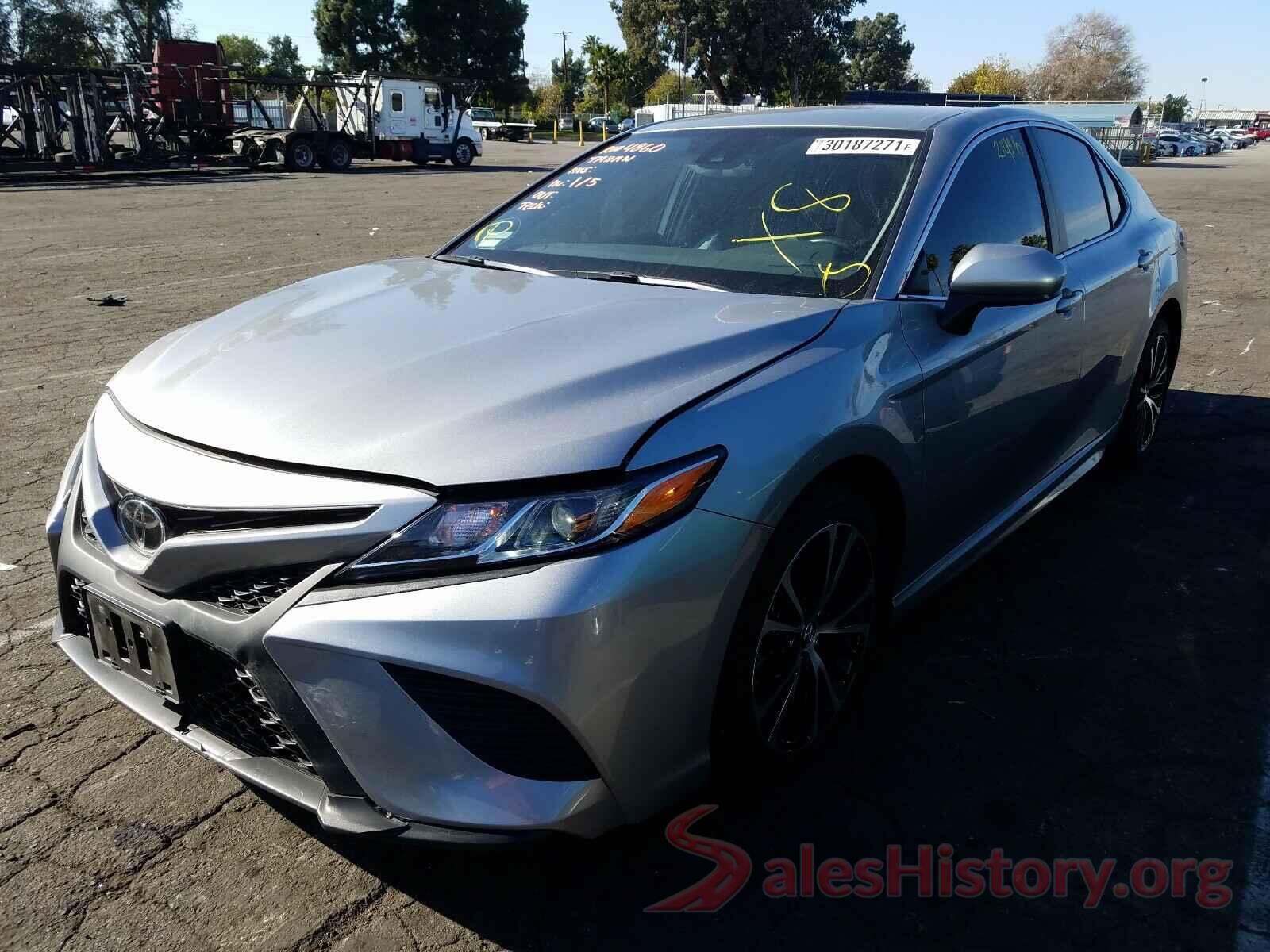 4T1B11HK3KU185833 2019 TOYOTA CAMRY