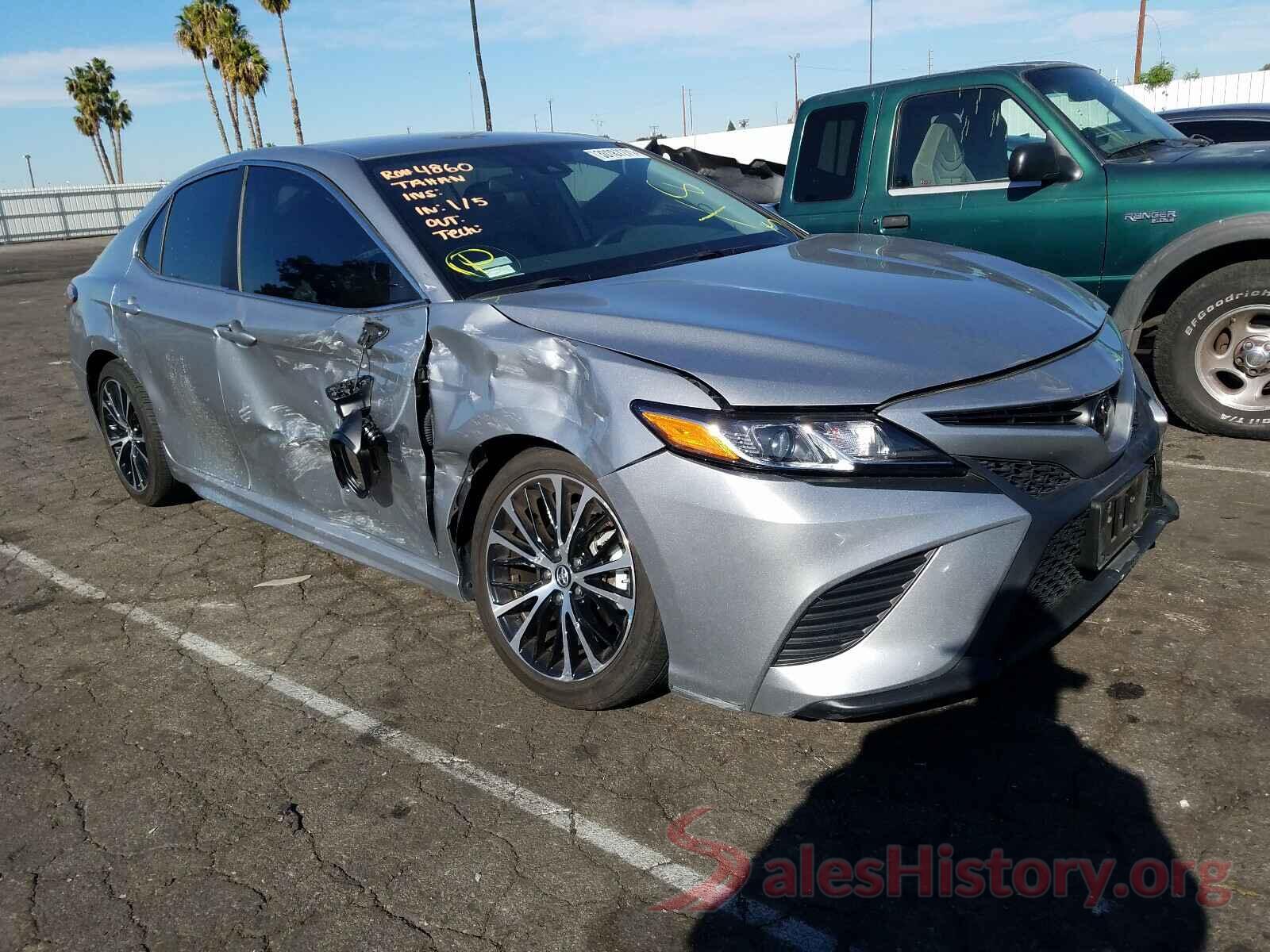 4T1B11HK3KU185833 2019 TOYOTA CAMRY