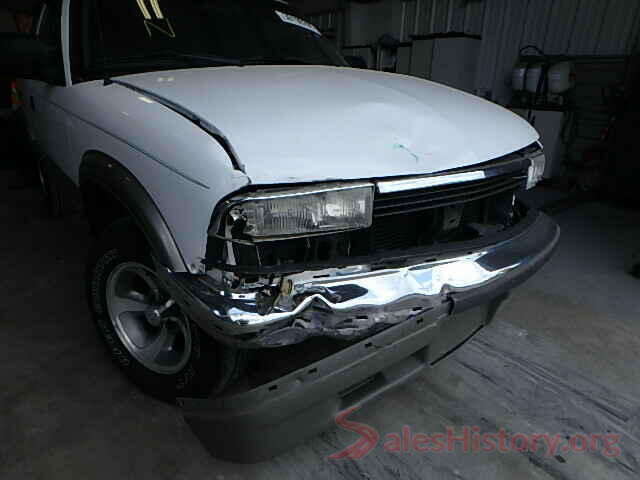 W1K3G4EB2LJ213756 1999 CHEVROLET BLAZER