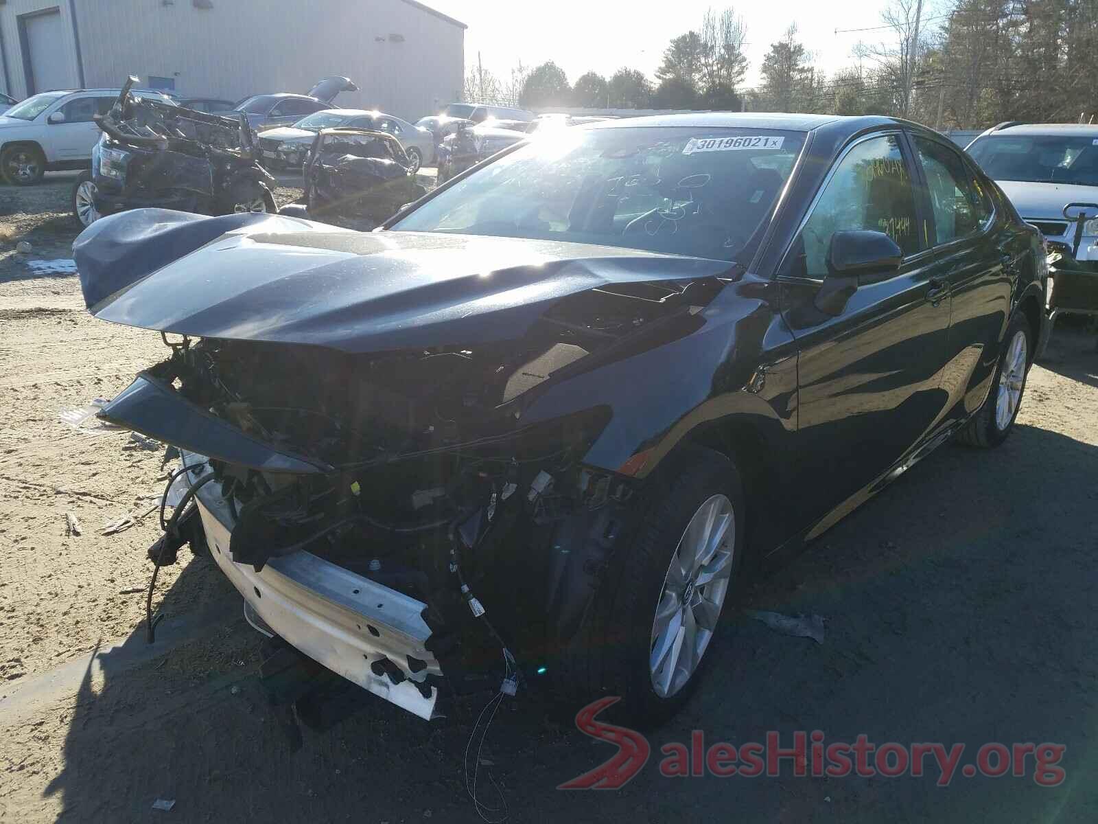 4T1B11HK4KU740949 2019 TOYOTA CAMRY