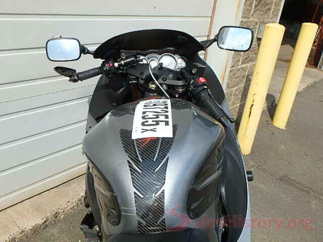 3VW267AJ0GM380842 2009 SUZUKI GSX1300