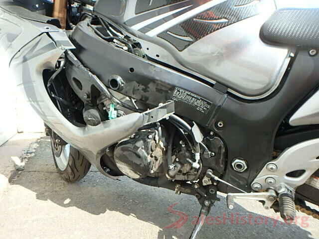 3VW267AJ0GM380842 2009 SUZUKI GSX1300