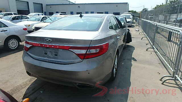 SALCP2RX6JH728146 2013 HYUNDAI AZERA