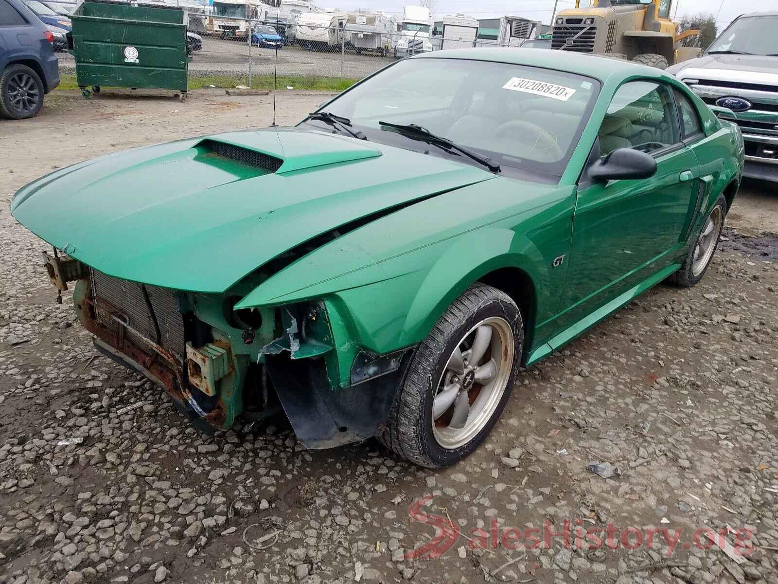 3N1AB7AP4JY323481 2001 FORD MUSTANG