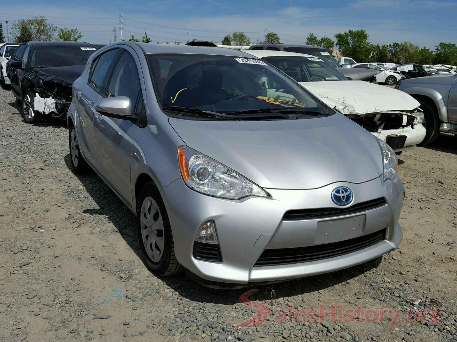 00000000000004626 2014 TOYOTA PRIUS