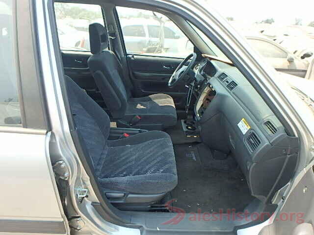 2T3P1RFV0KC038718 1999 HONDA CRV