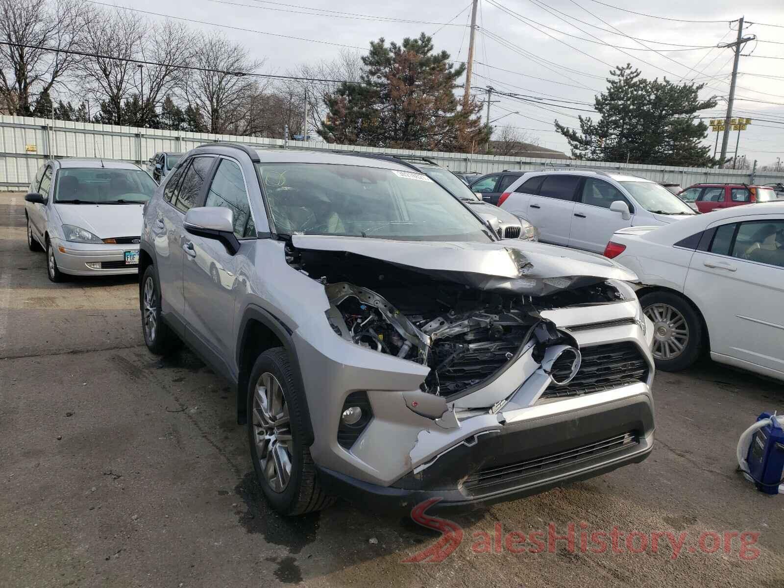 2T3A1RFV9KW076856 2019 TOYOTA RAV4