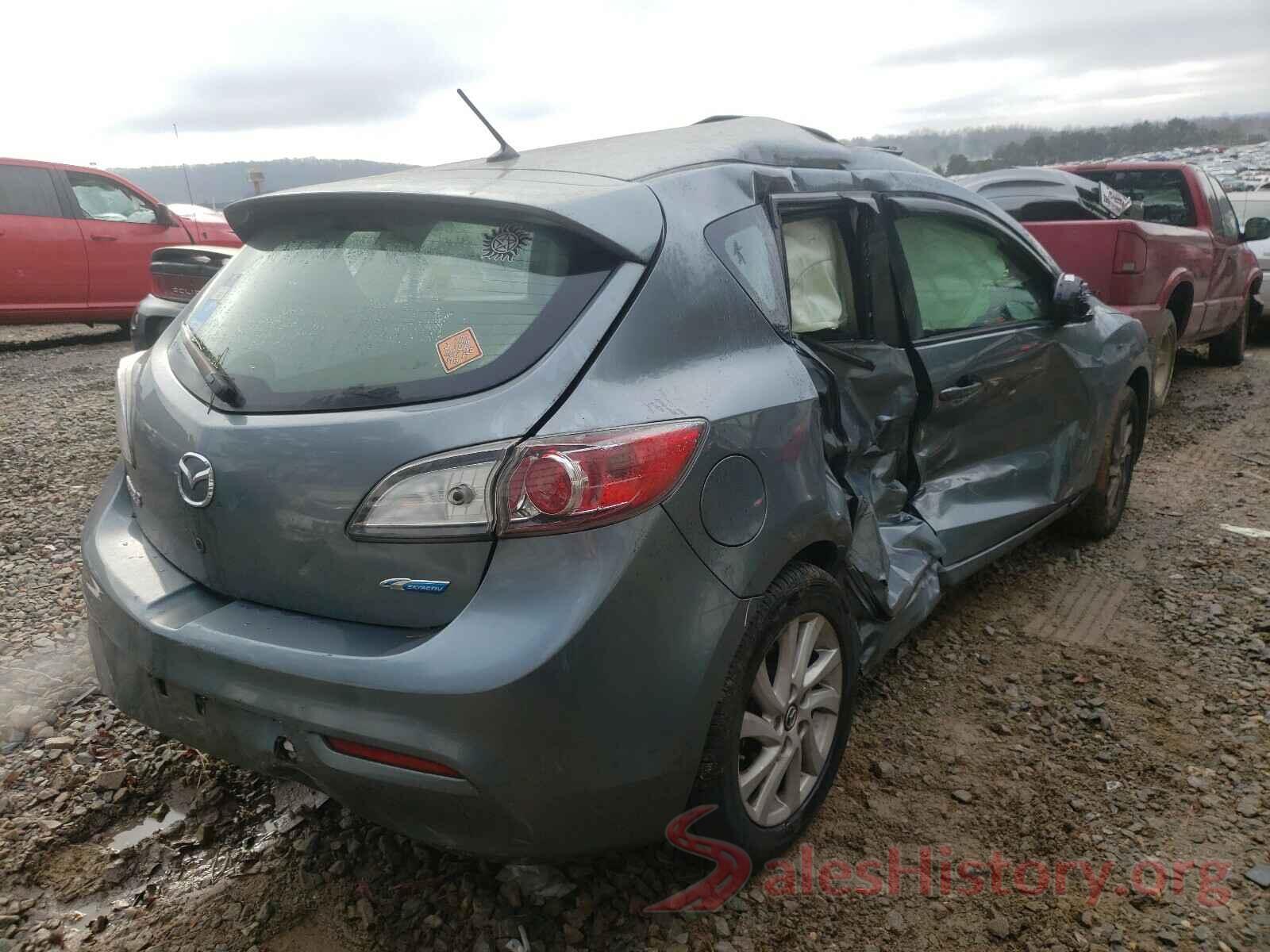 4T1B11HK4JU597628 2013 MAZDA 3