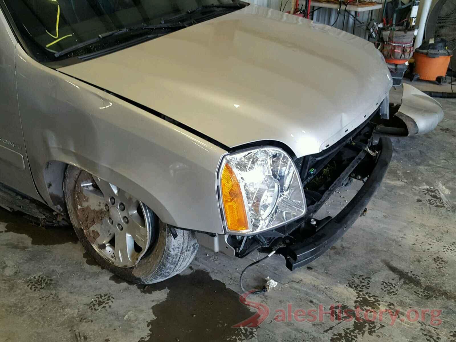 WVGAV7AX2HW512213 2007 GMC YUKON