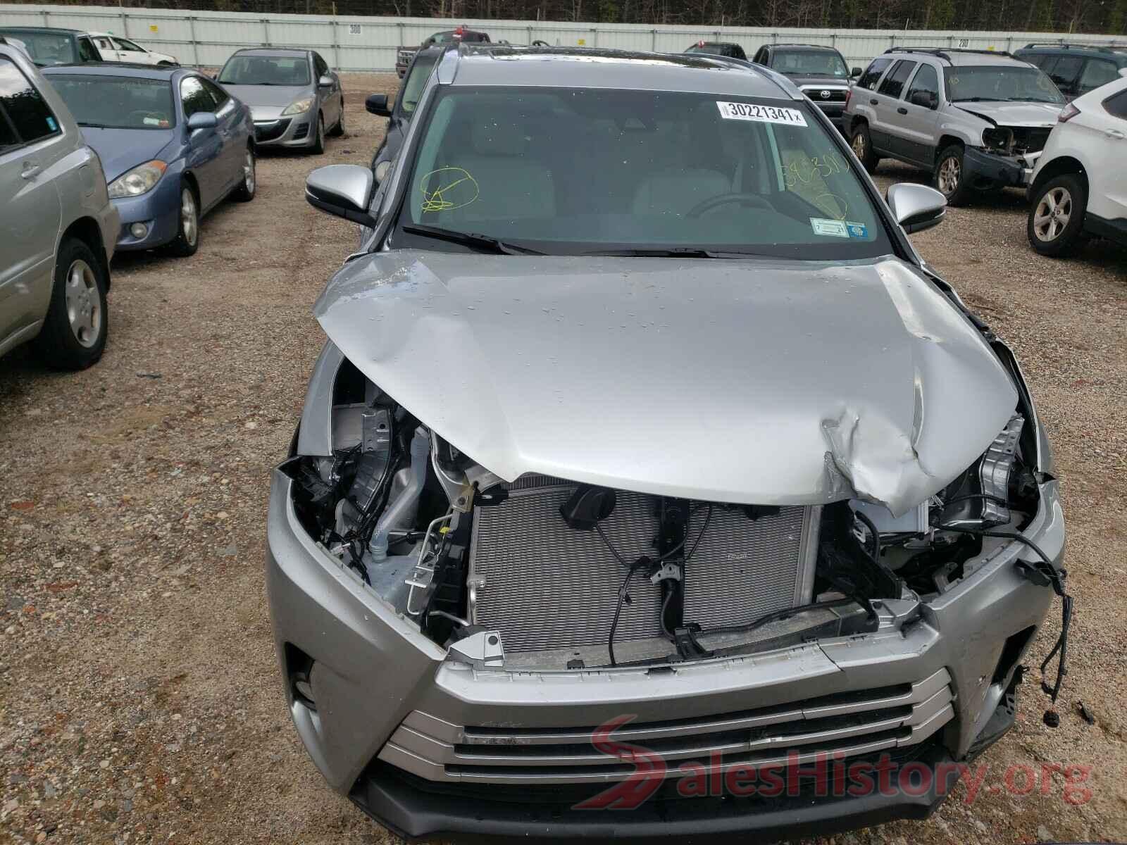 5TDJZRFH8KS586300 2019 TOYOTA HIGHLANDER