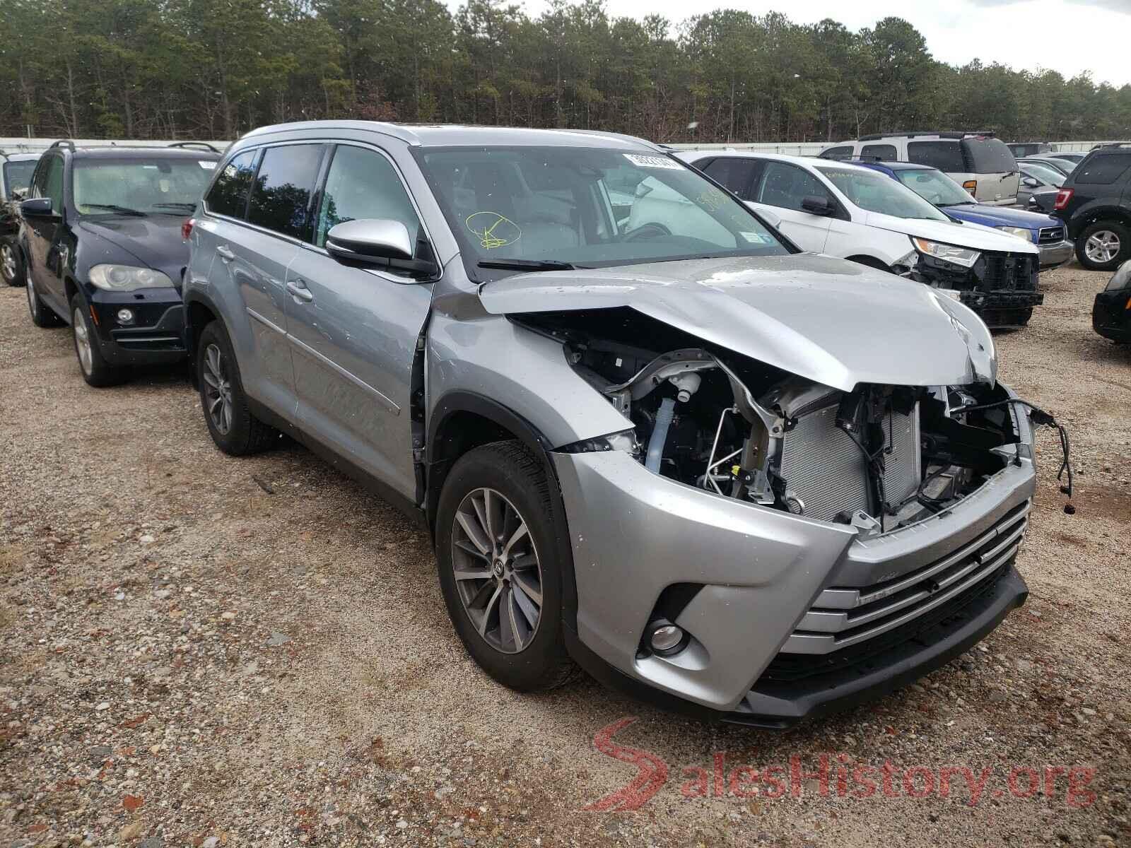 5TDJZRFH8KS586300 2019 TOYOTA HIGHLANDER