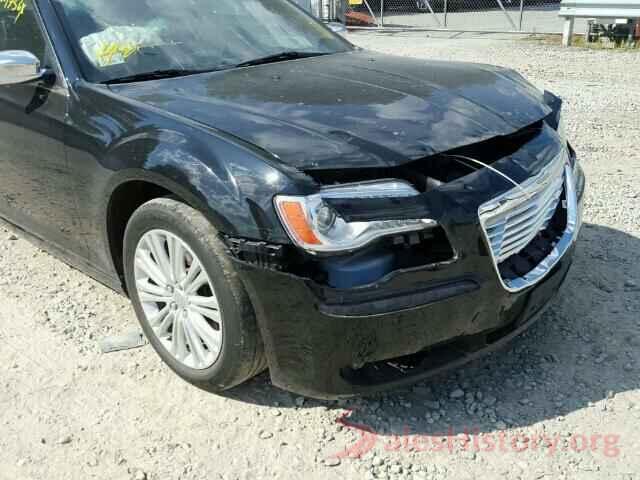 5XXGV4L25KG341979 2013 CHRYSLER 300