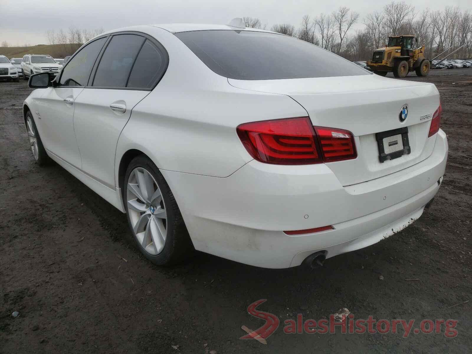 JA4AT3AA7KZ032974 2011 BMW 5 SERIES