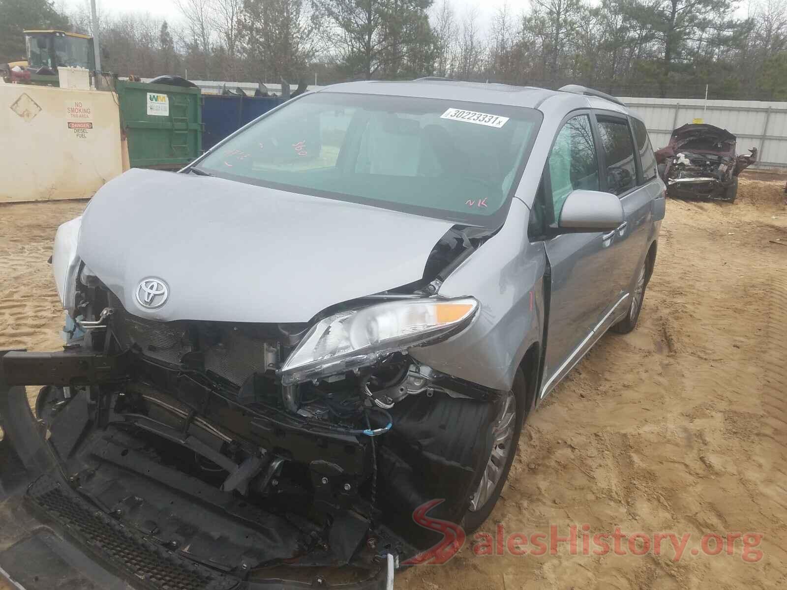 3VWC57BU5MM004679 2015 TOYOTA SIENNA