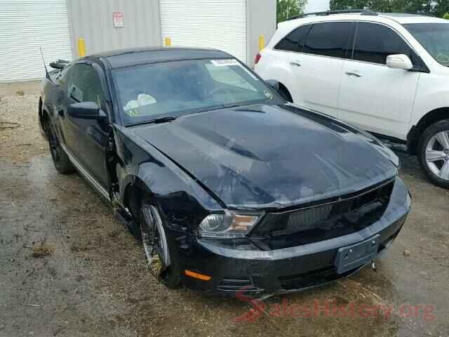 KMHD35LH5HU368262 2012 FORD MUSTANG